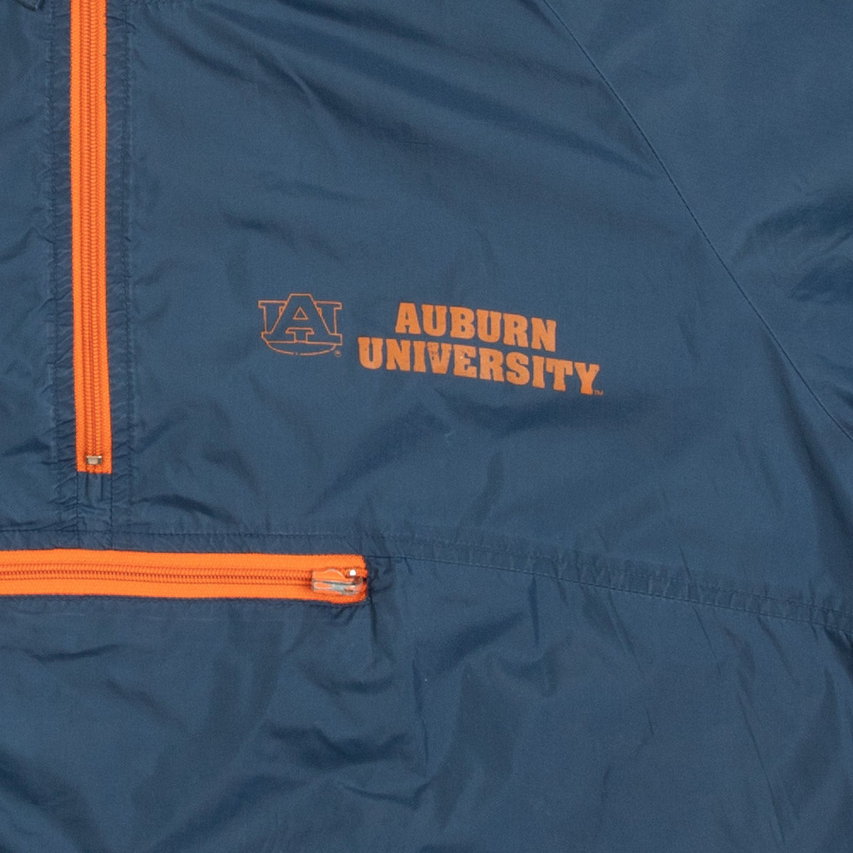 MEN'S VINTAGE 1990S AUBURN UNIVERSITY HOODED WINDBREAKER JACKET - LARGE