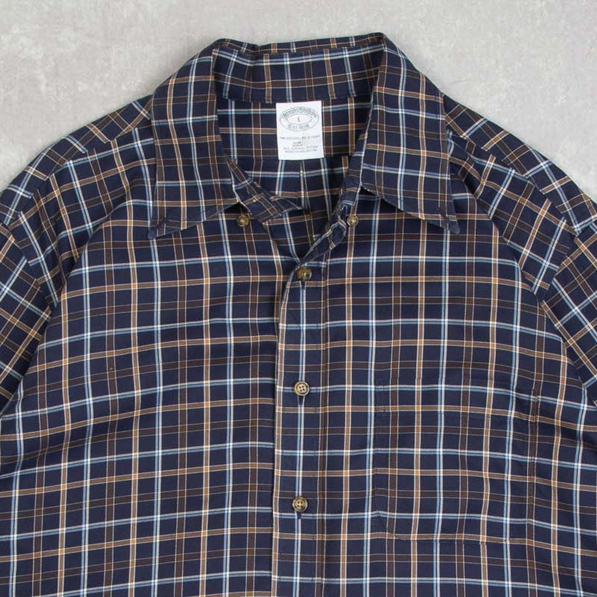 MEN'S VINTAGE 1990S BROOKS BROTHERS CHECKED LONG SLEEVE SHIRT - LARGE