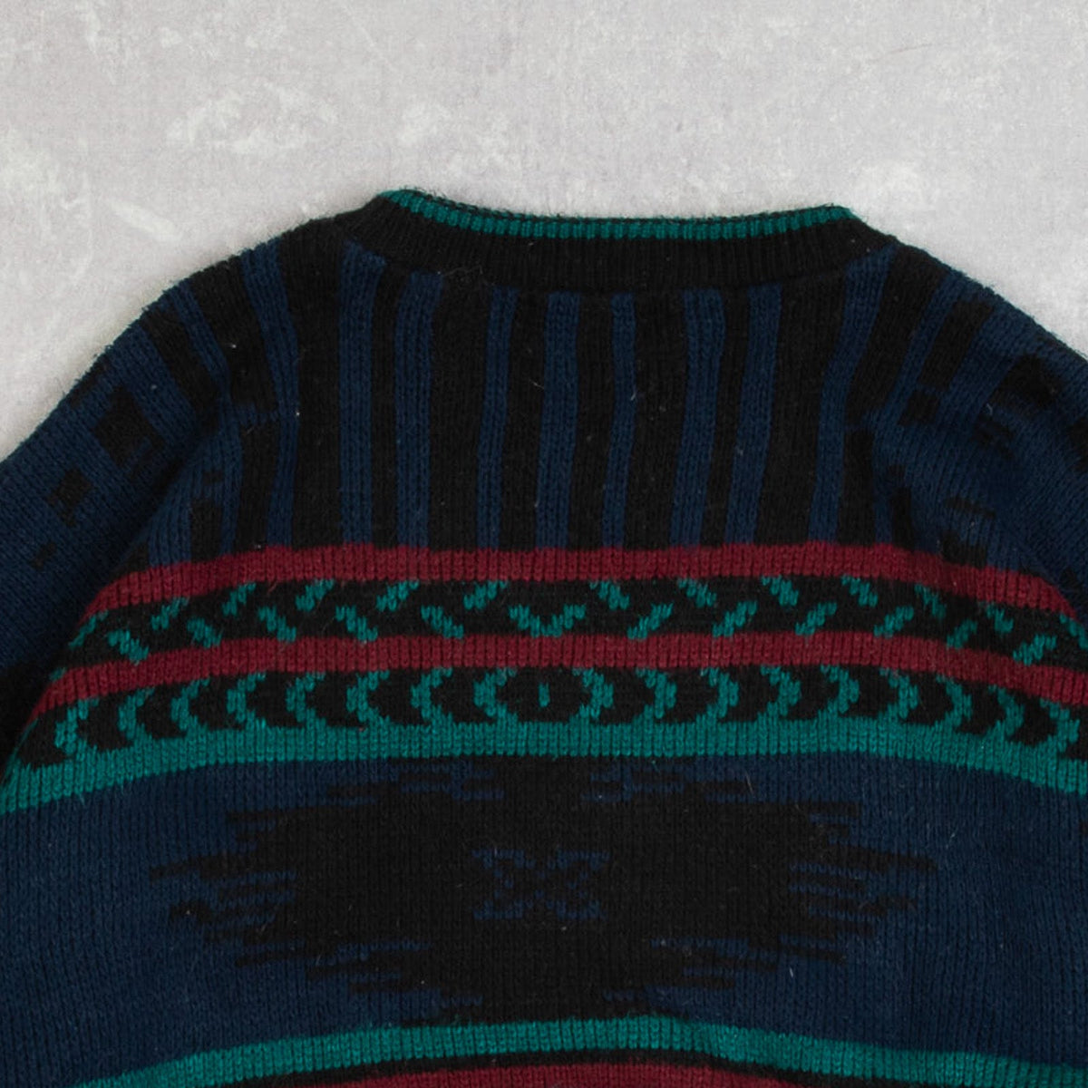 MEN'S VINTAGE 1980S PATTERNED KNITTED JUMPER - LARGE