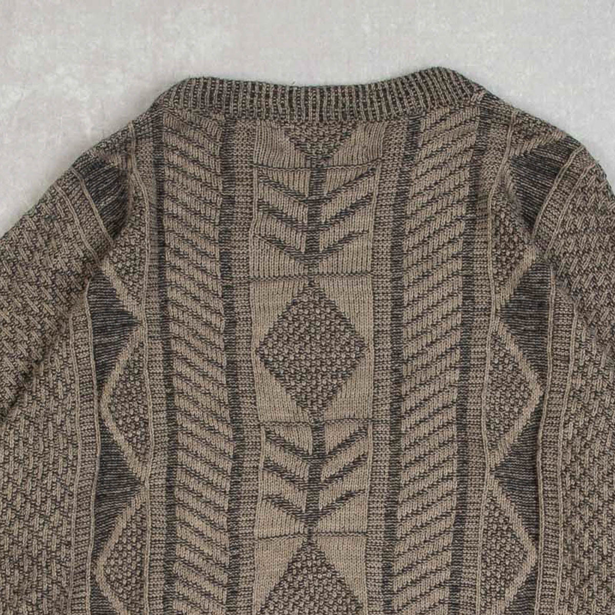 MEN'S VINTAGE 1990S STRUCTURED PATTERNED KNITTED JUMPER - X-LARGE