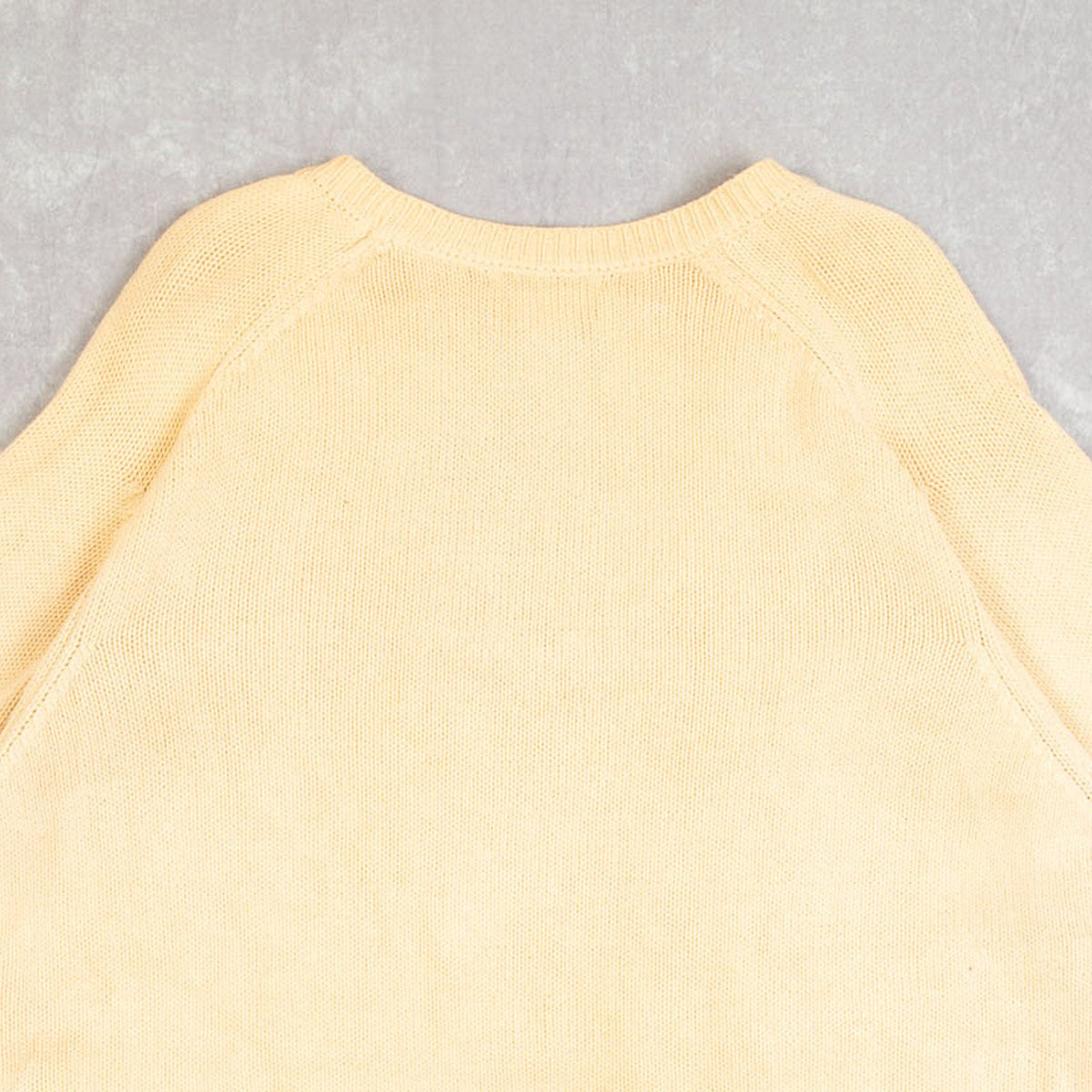 MEN'S VINTAGE 1990S V-NECK KNITTED JUMPER - X-LARGE