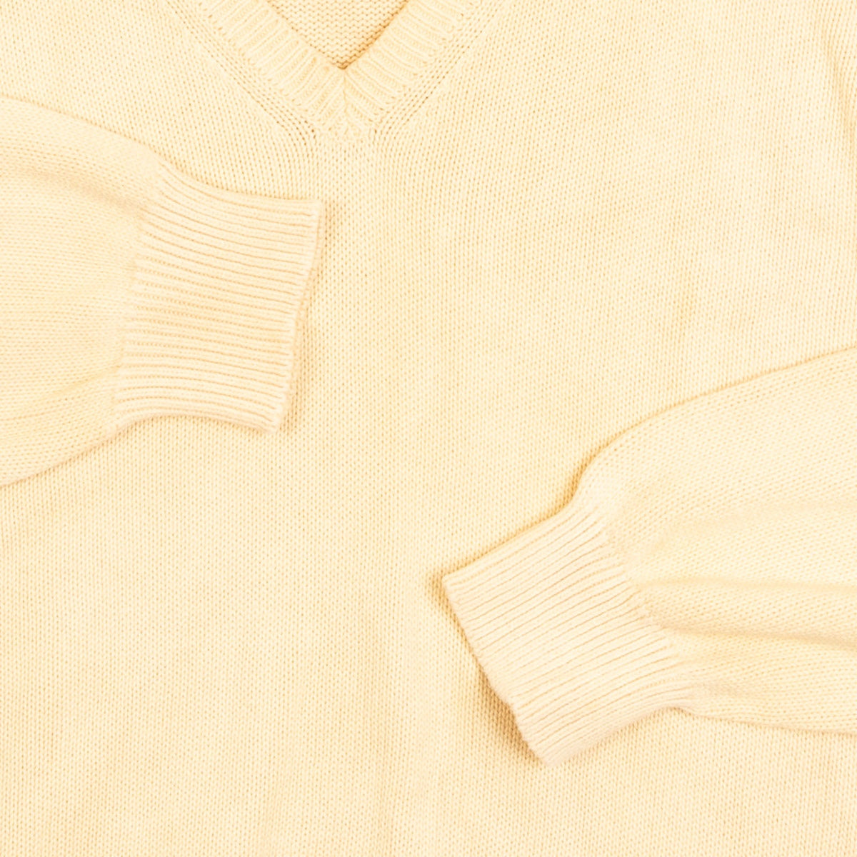 MEN'S VINTAGE 1990S V-NECK KNITTED JUMPER - X-LARGE