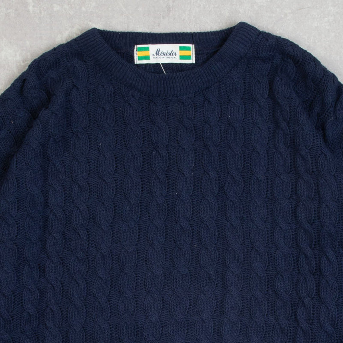 MEN'S VINTAGE 1990S STRUCTURED CABLE KNIT JUMPER - MEDIUM