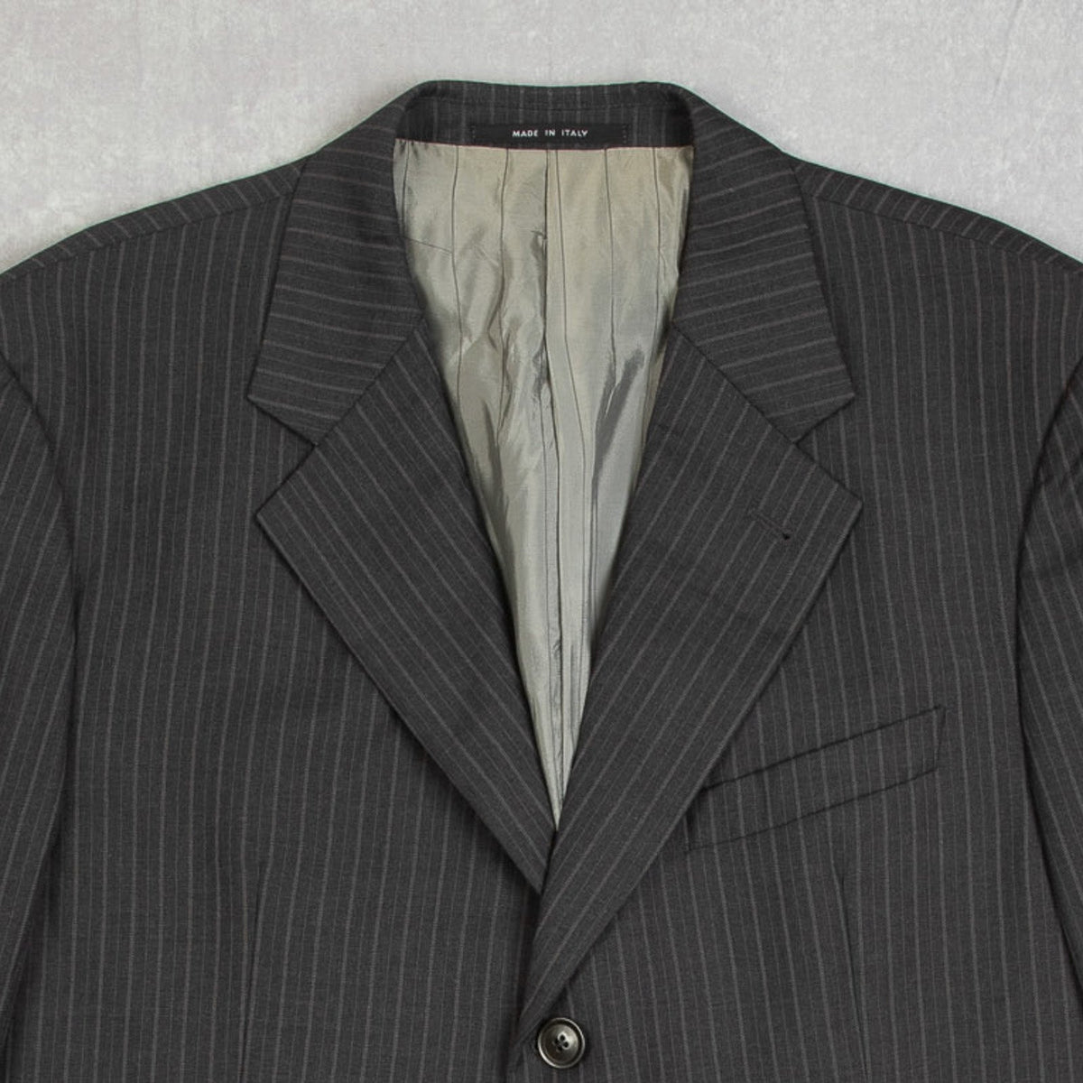 MEN'S VINTAGE 1990S GIORGIO ARMANI PINSTRIPE BLAZER SUIT JACKET - X-LARGE