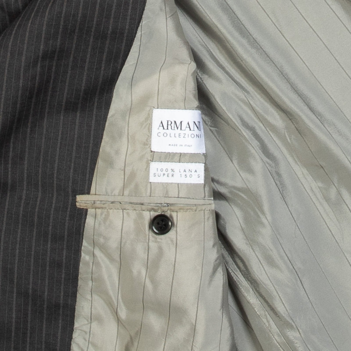 MEN'S VINTAGE 1990S GIORGIO ARMANI PINSTRIPE BLAZER SUIT JACKET - X-LARGE