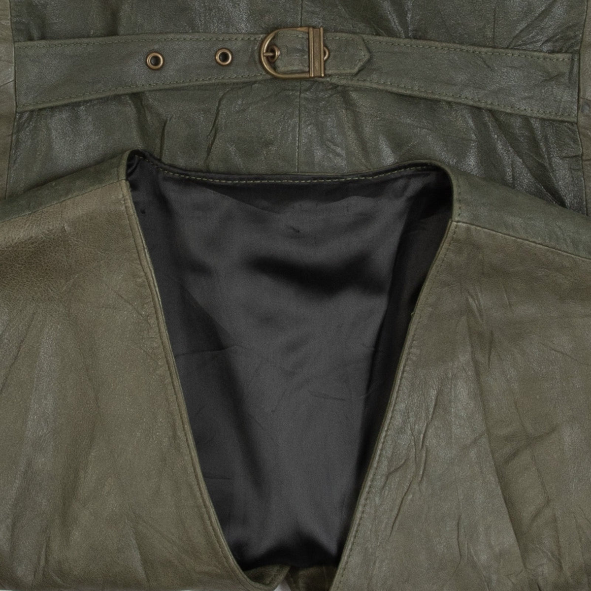 MEN'S VINTAGE 1990S LEATHER VEST JACKET - MEDIUM