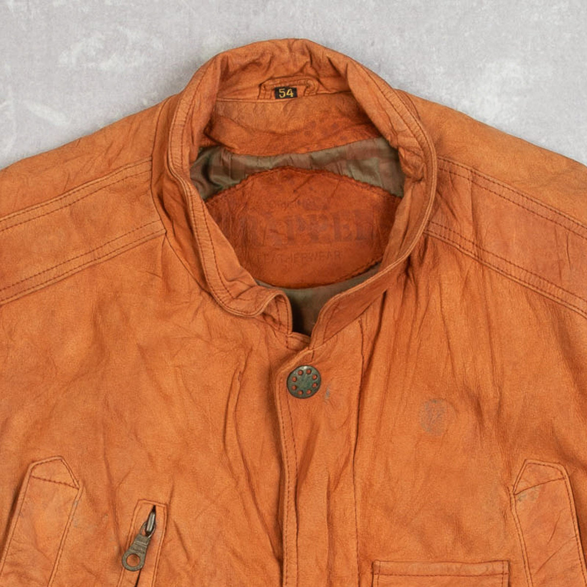 MEN'S VINTAGE 1980S LEATHER UTILITY VEST JACKET - LARGE
