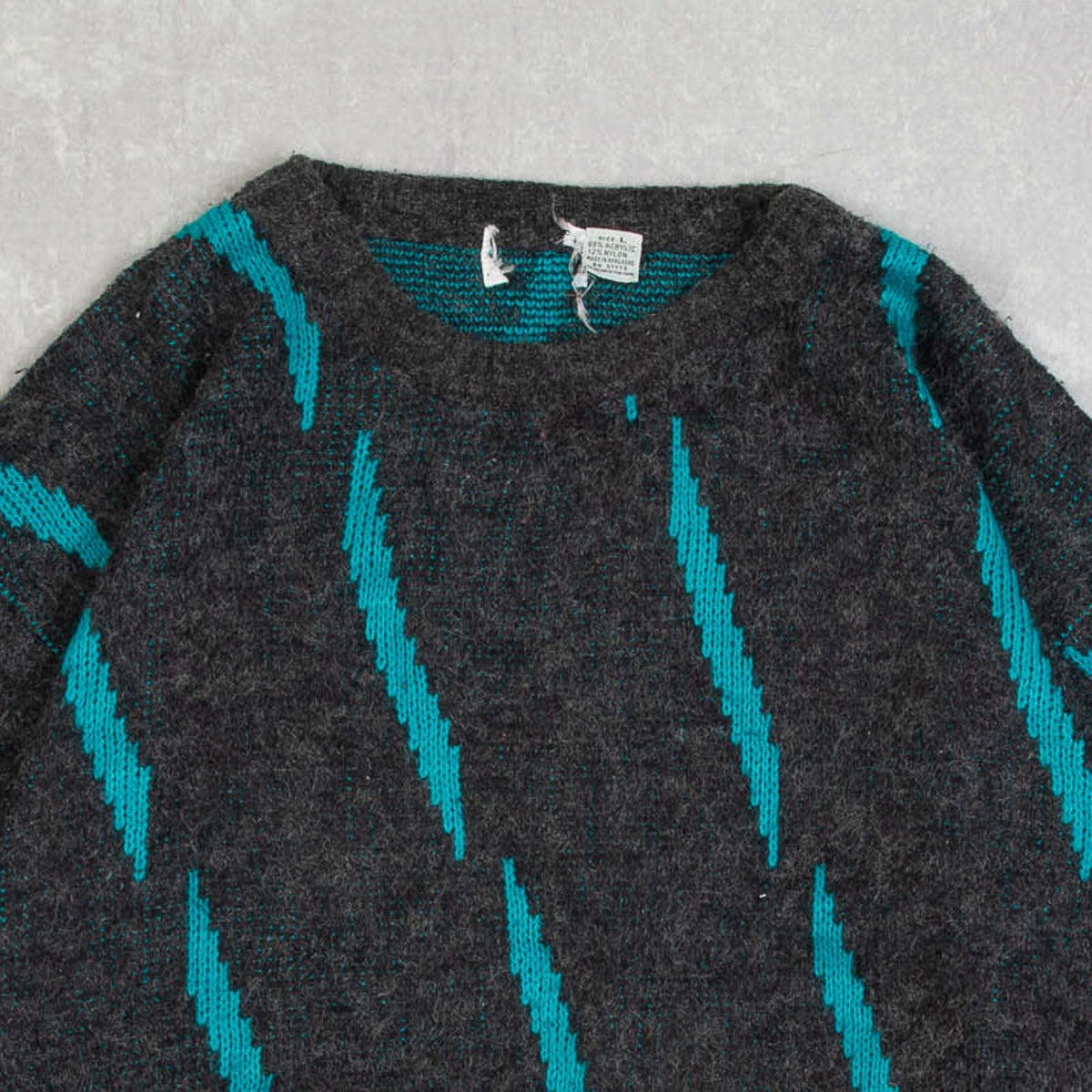 MEN'S VINTAGE 1980S PATTERNED KNITTED JUMPER - LARGE