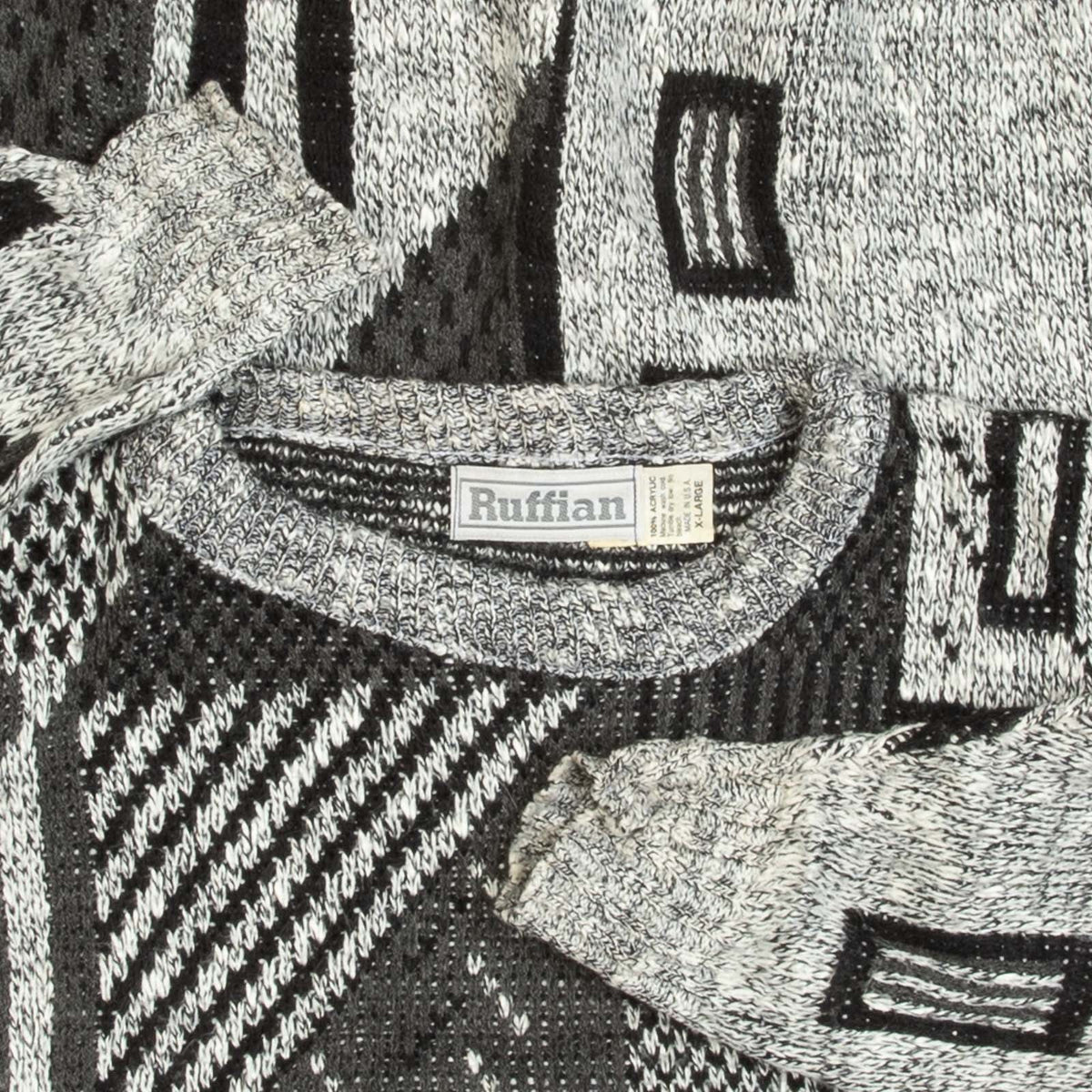 MEN'S VINTAGE 1980S PATTERNED KNITTED JUMPER - X-LARGE