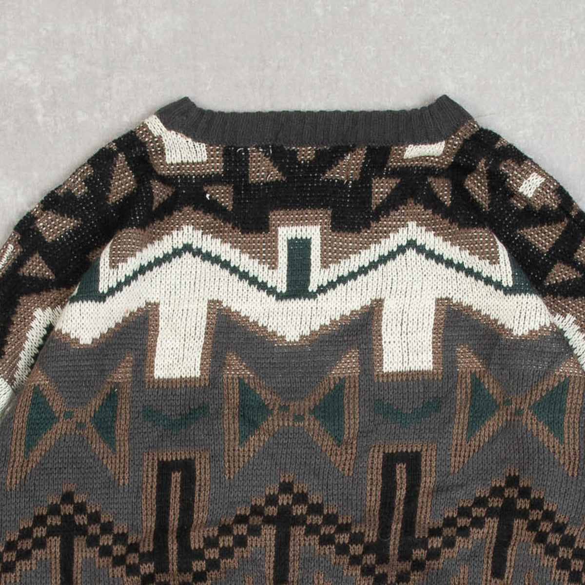 MEN'S VINTAGE 1990S PATTERNED KNITTED JUMPER - LARGE