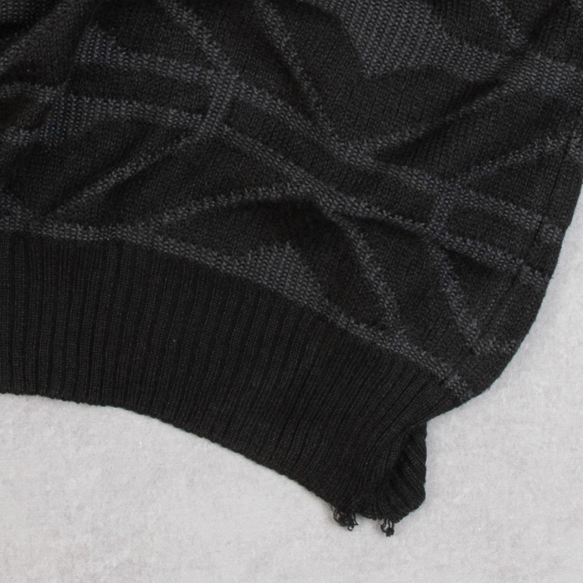 MEN'S VINTAGE 1980S PATTERNED KNITTED JUMPER - MEDIUM