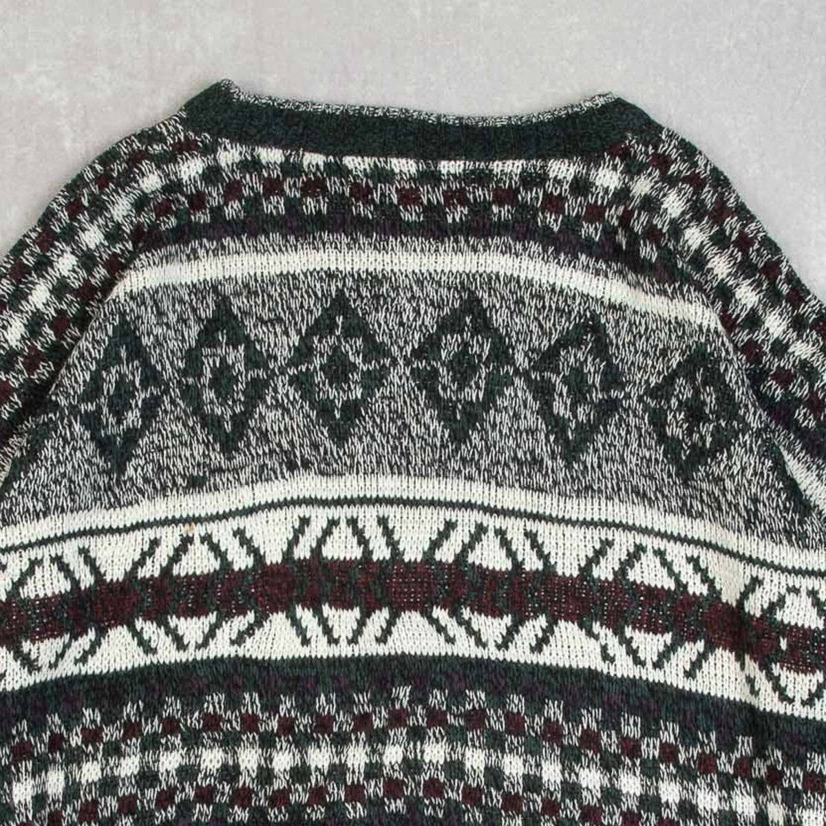 MEN'S VINTAGE 1990S PATTERNED KNITTED JUMPER - X-LARGE