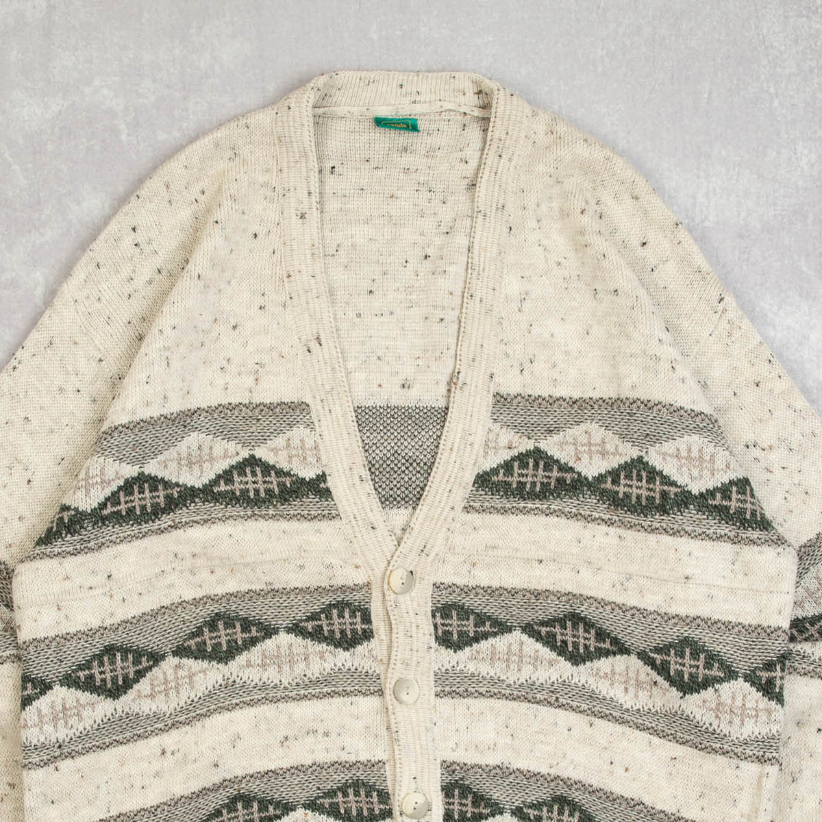 MEN'S VINTAGE 1990S PATTERNED KNITTED CARDIGAN - LARGE