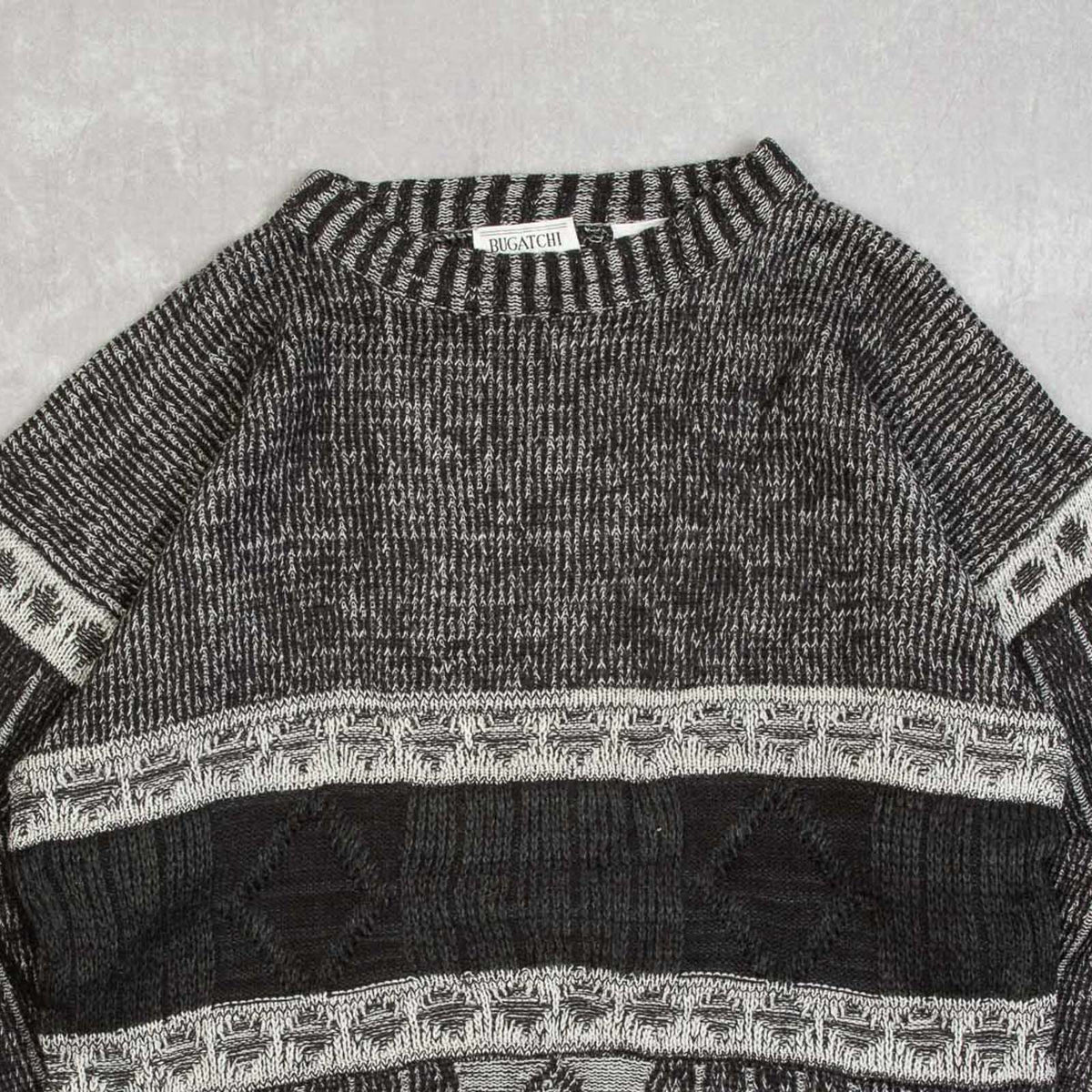 MEN'S VINTAGE 1980S PATTERNED KNITTED JUMPER - LARGE