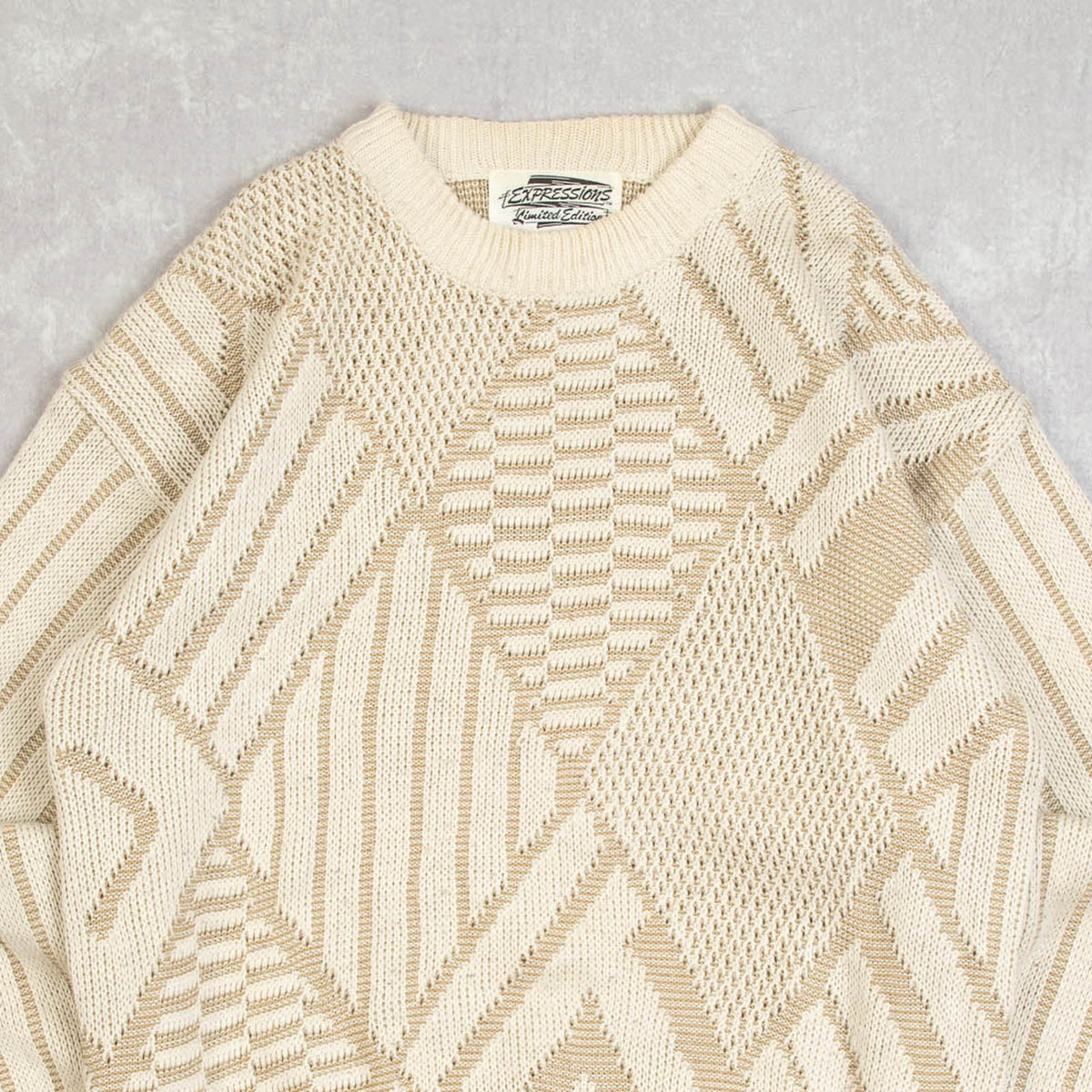 WOMEN'S VINTAGE 1990S STRUCTURED PATTERNED KNITTED JUMPER - LARGE