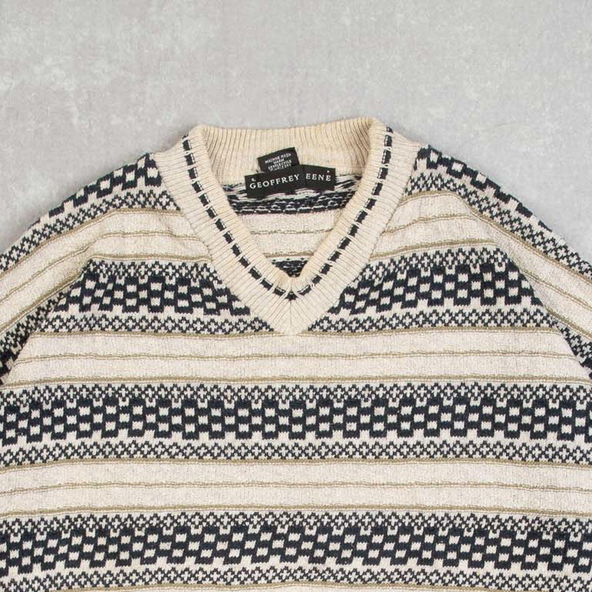 MEN'S VINTAGE 1990S STRIPED PATTERNED KNITTED JUMPER - X-LARGE