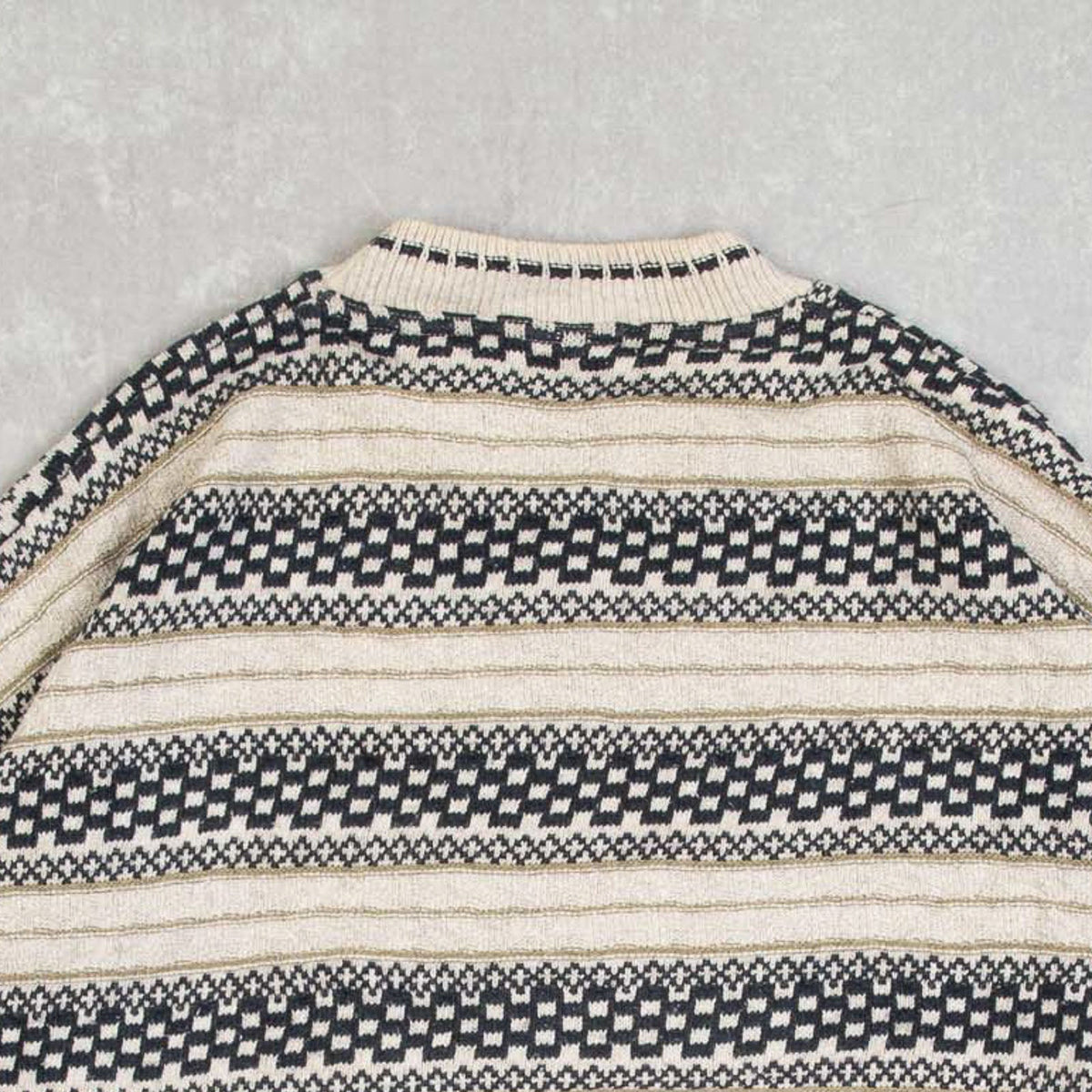 MEN'S VINTAGE 1990S STRIPED PATTERNED KNITTED JUMPER - X-LARGE