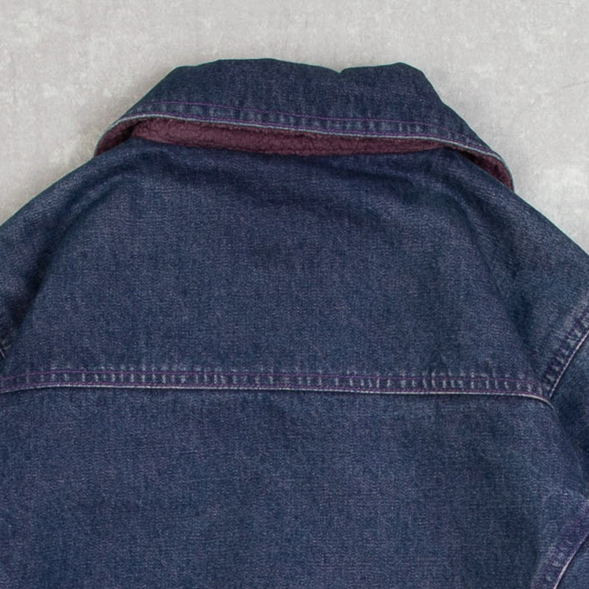 MEN'S VINTAGE 2000S DENIM JACKET - SMALL