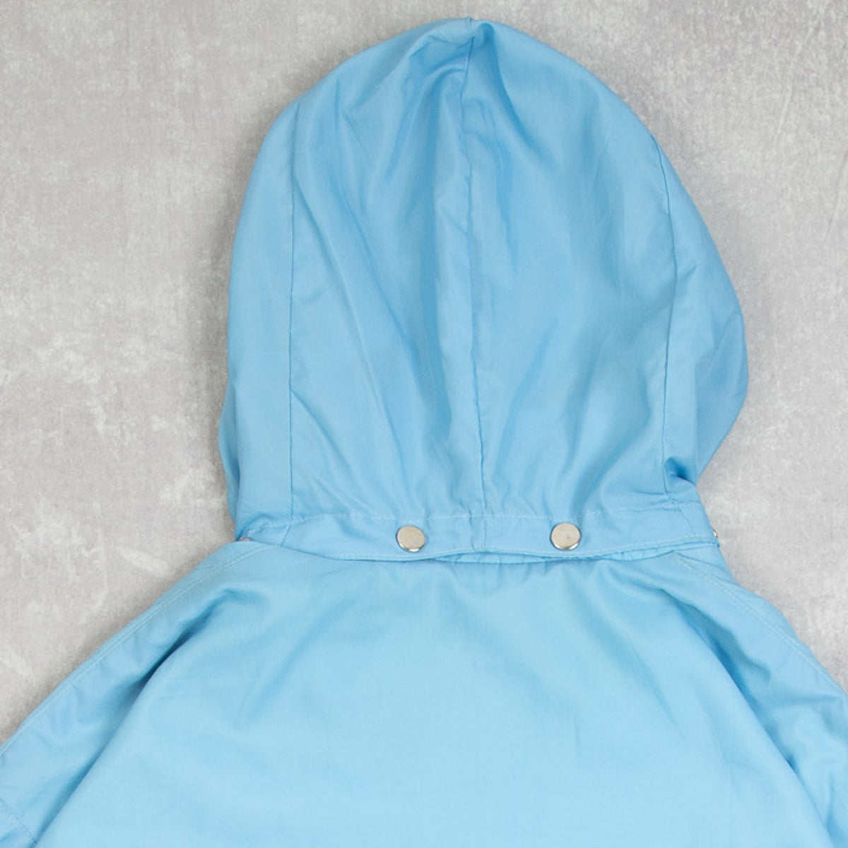 MEN'S VINTAGE 1980S HOODED HIGH NECK WINDBREAKER JACKET - LARGE