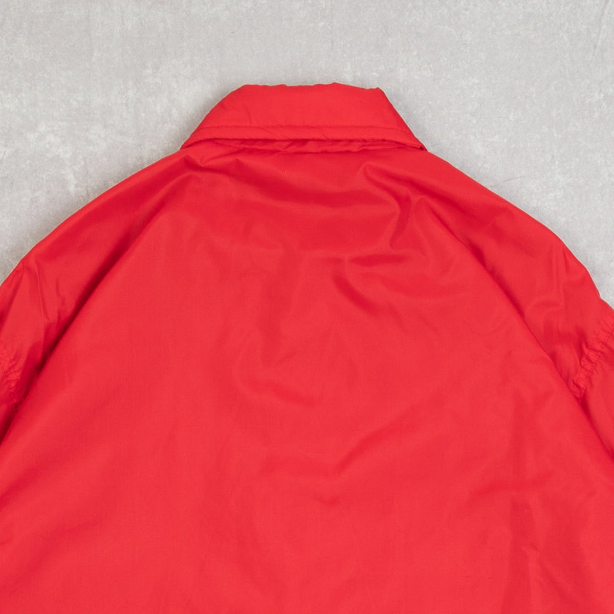 MEN'S VINTAGE 1980S BIG RED COACH JACKET - MEDIUM