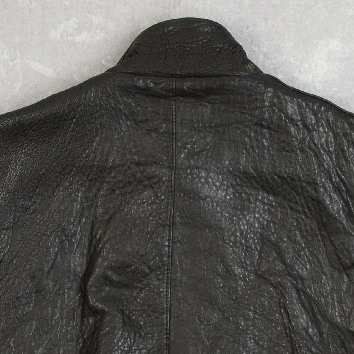 MEN'S VINTAGE 1990S LEATHER VEST JACKET - MEDIUM
