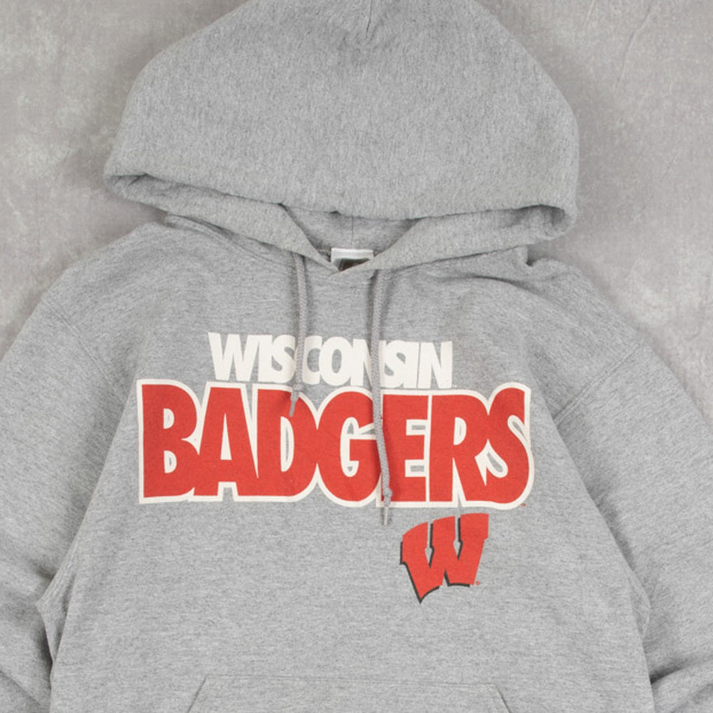 MEN'S VINTAGE RUSSELL ATHLETIC WISCONSIN BADGERS HOODED SWEATSHIRT - SMALL