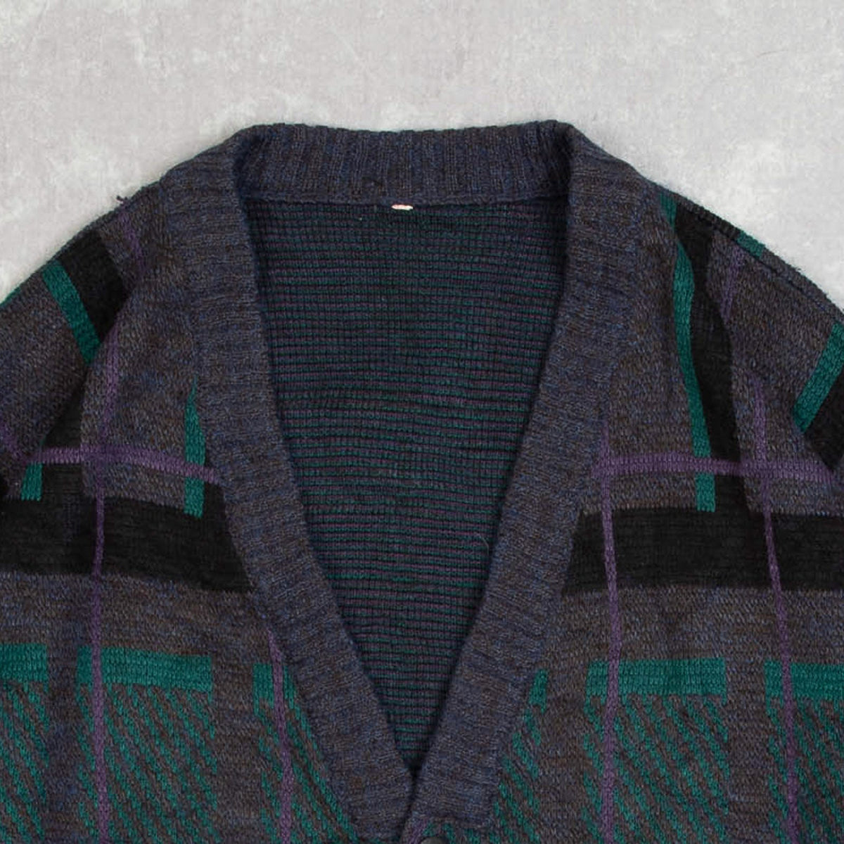 MEN'S VINTAGE 1980S PATTERNED KNITTED CARDIGAN - X-LARGE