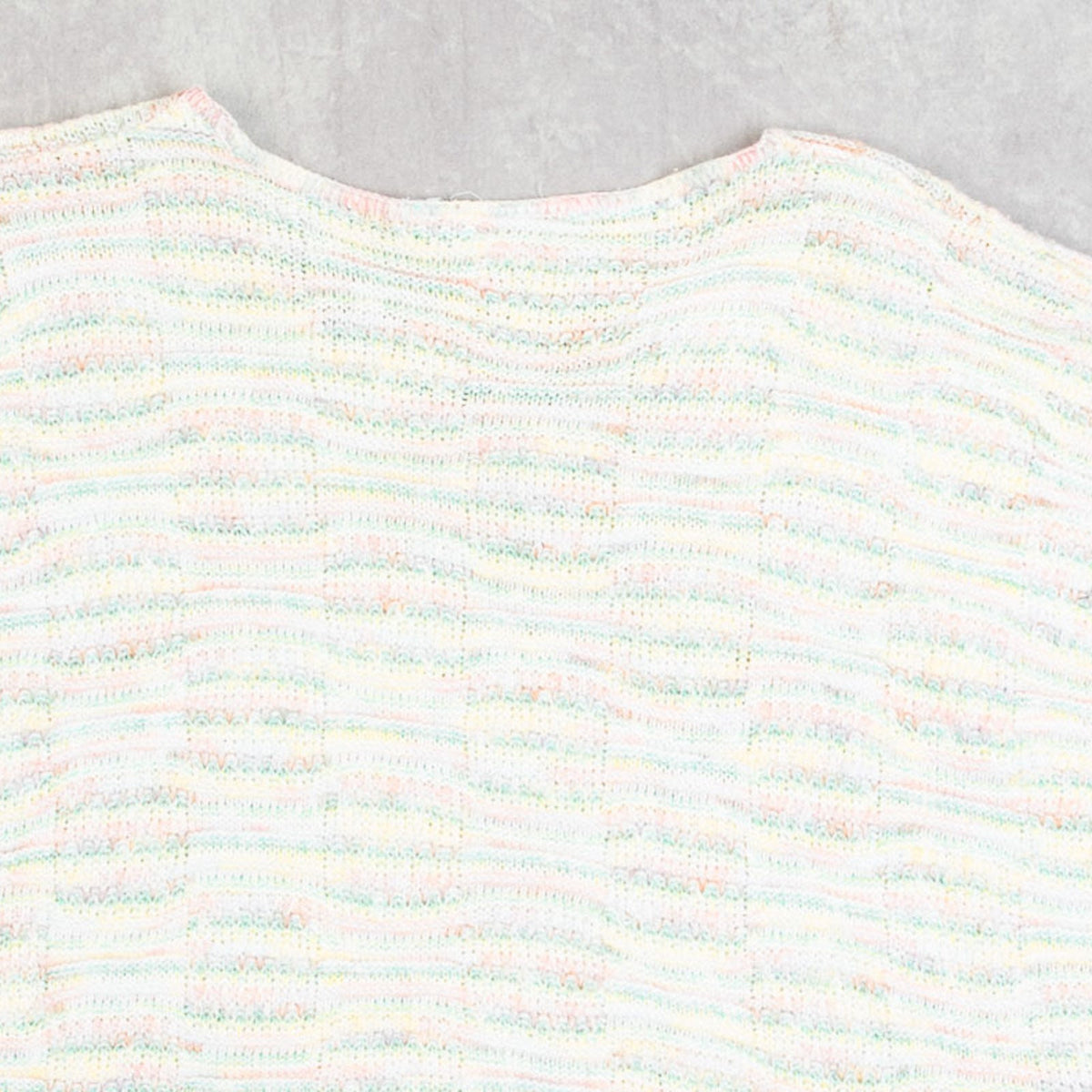 WOMEN'S VINTAGE 1980S STRUCTURED PATTERNED KNITTED VEST JUMPER - MEDIUM