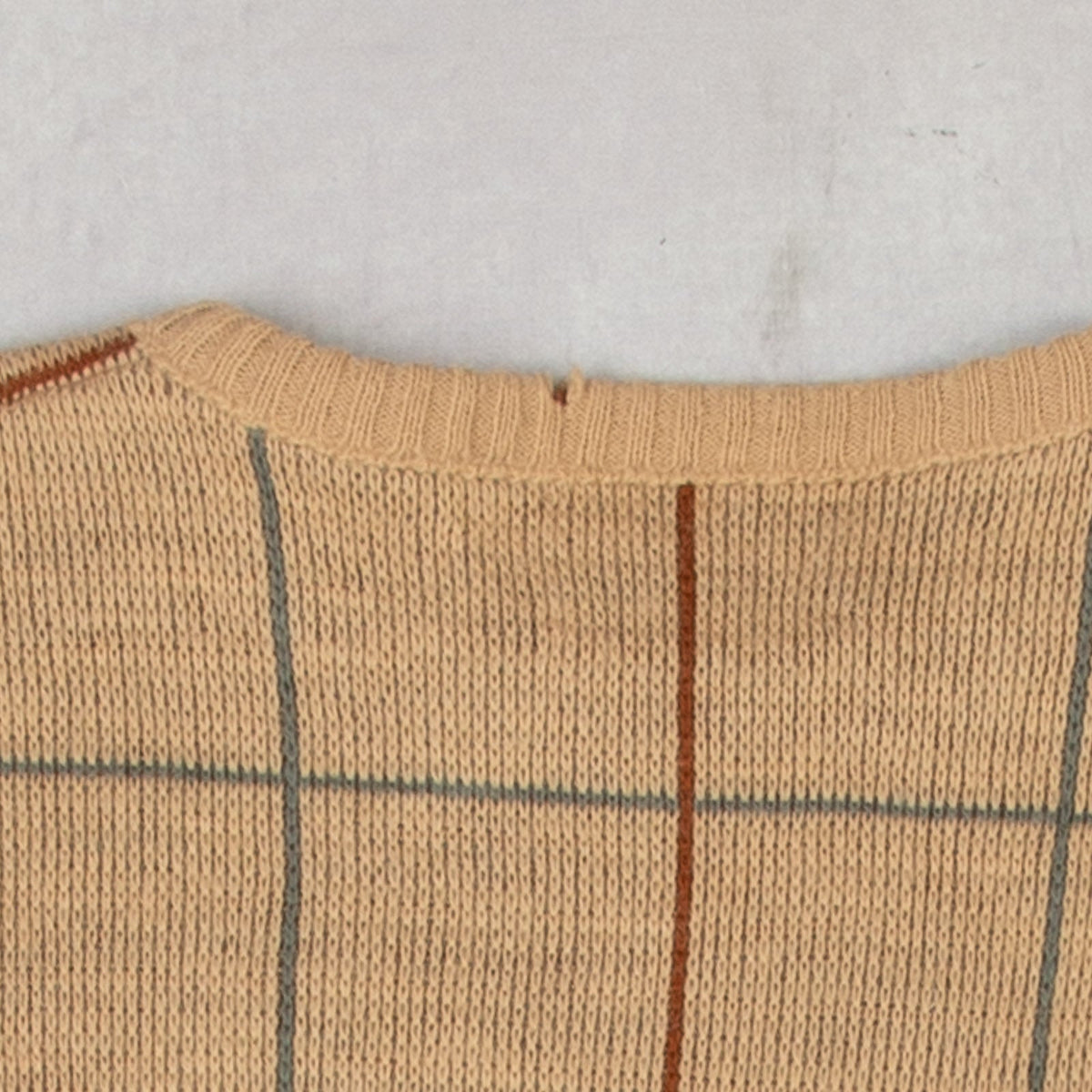 WOMEN'S VINTAGE 1990S GRID PATTERNED KNITTED JUMPER - MEDIUM