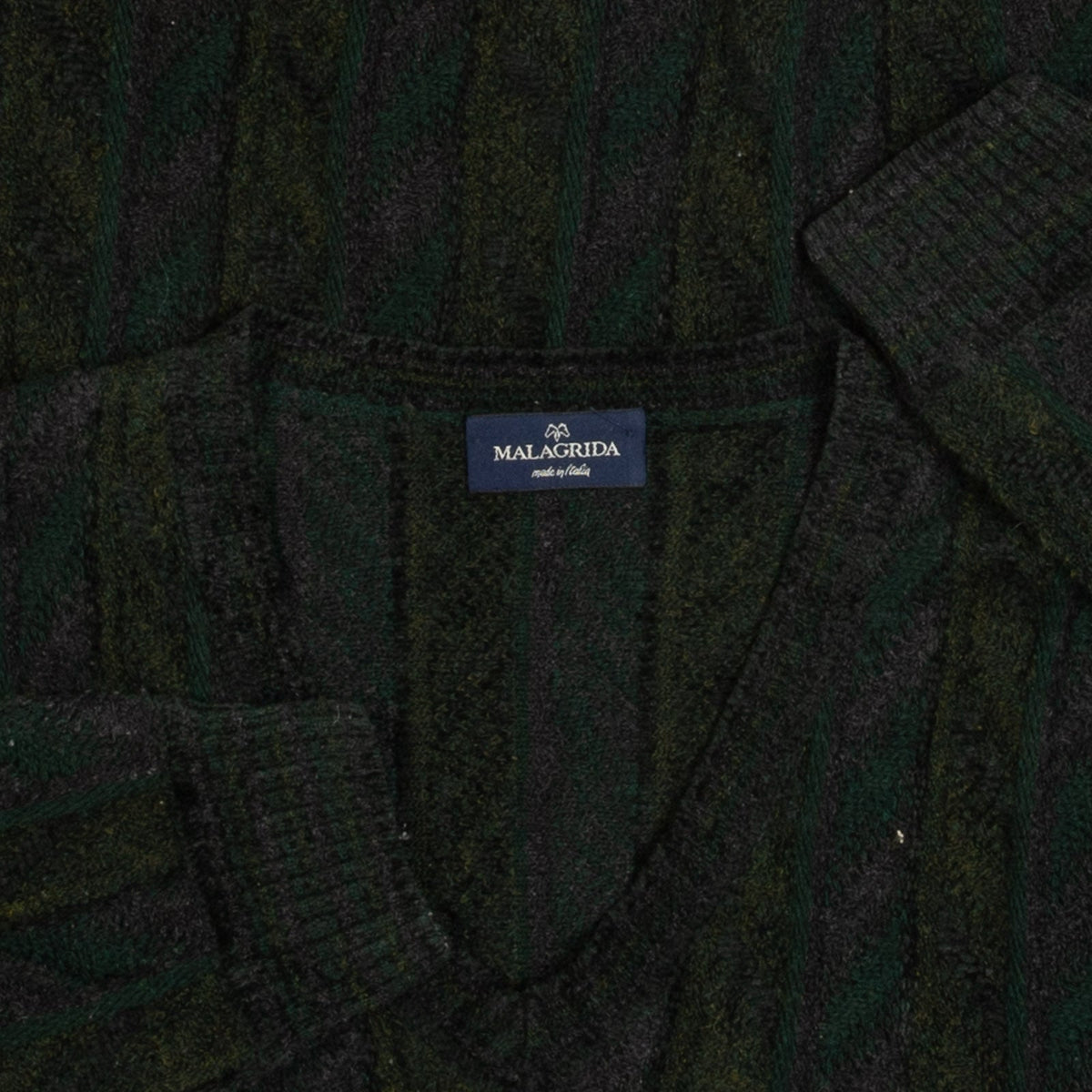 MEN'S VINTAGE 1990S STRUCTURED STRIPED V-NECK KNITTED JUMPER - LARGE