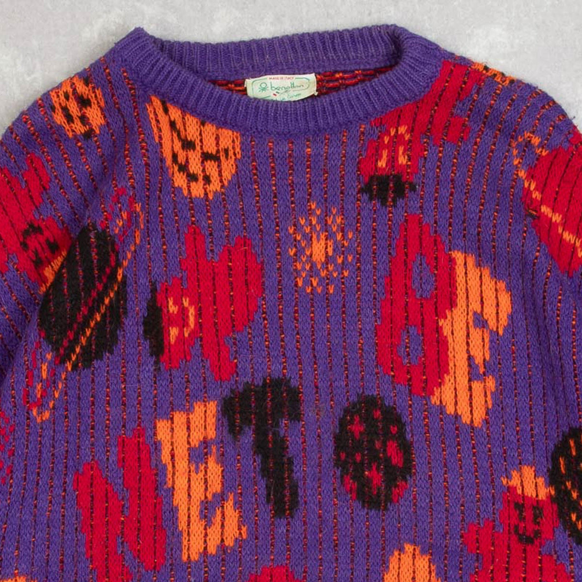 MEN'S VINTAGE 1980S BENETTON RIBBED PATTERNED KNITTED JUMPER - MEDIUM