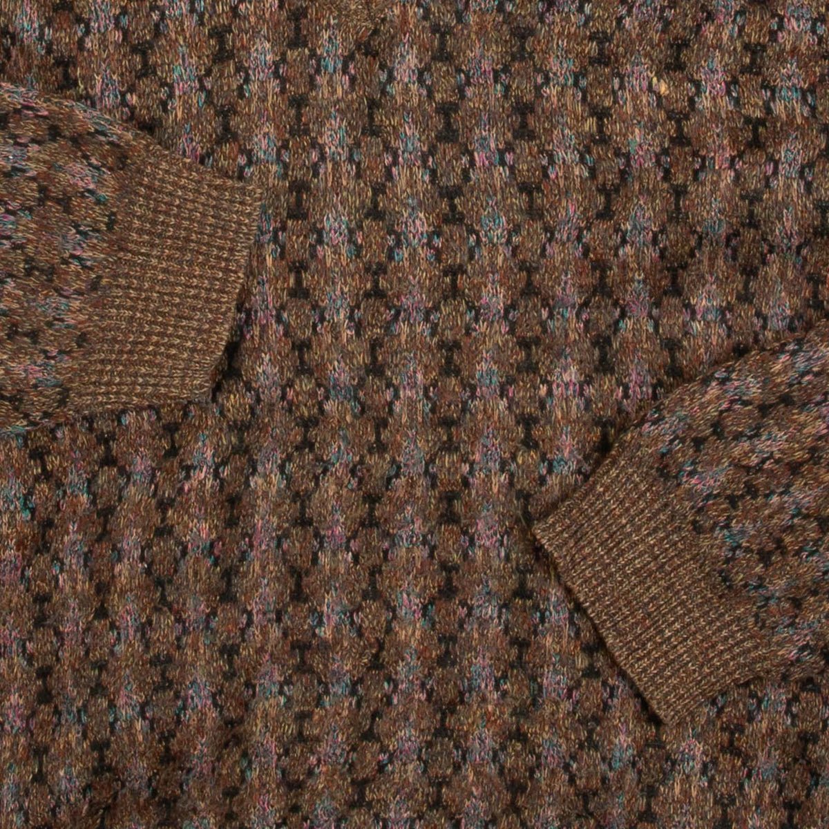 MEN'S VINTAGE 1990S PATTERNED V-NECK KNITTED JUMPER - XX-LARGE