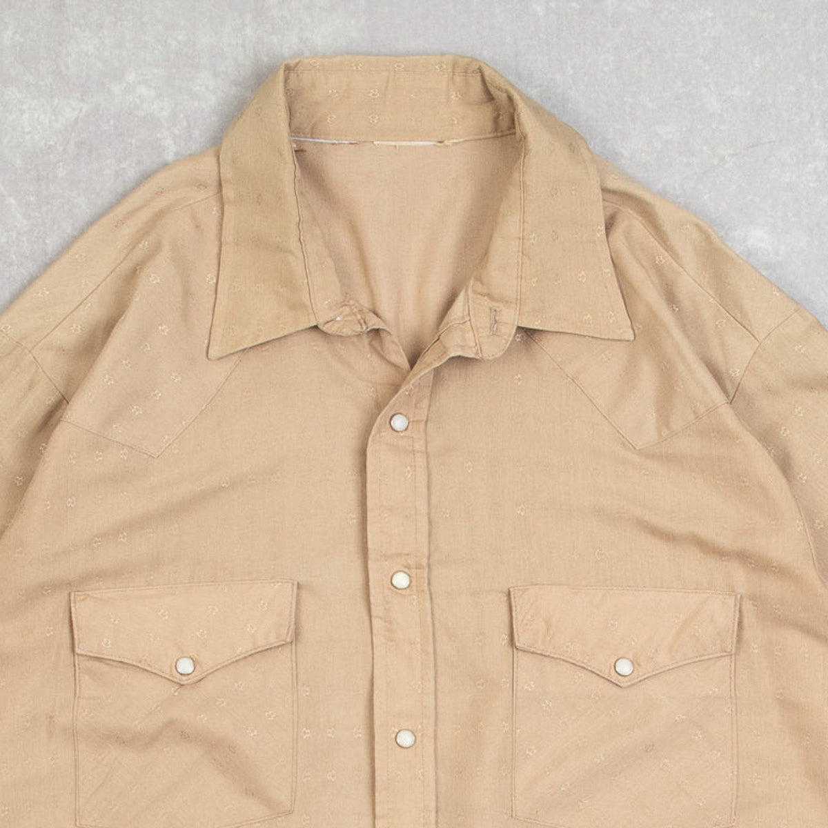 MEN'S VINTAGE 1990S PATTERNED WESTERN SHORT SLEEVE SHIRT - LARGE