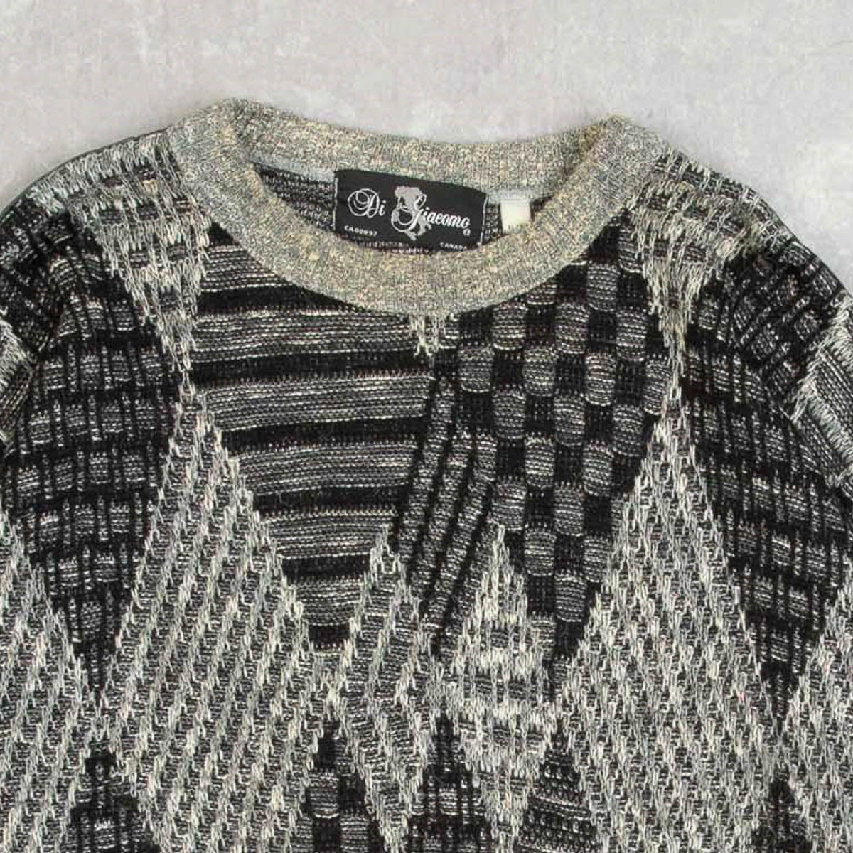 MEN'S VINTAGE 1980S LEATHER PATCH PATTERNED KNITTED JUMPER - X-LARGE