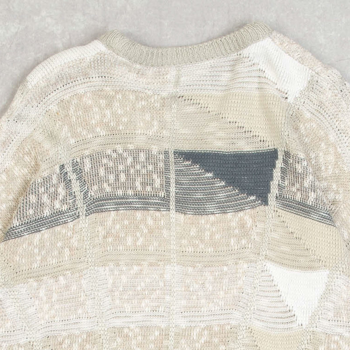 MEN'S VINTAGE 1990S PATTERNED KNITTED JUMPER - X-LARGE