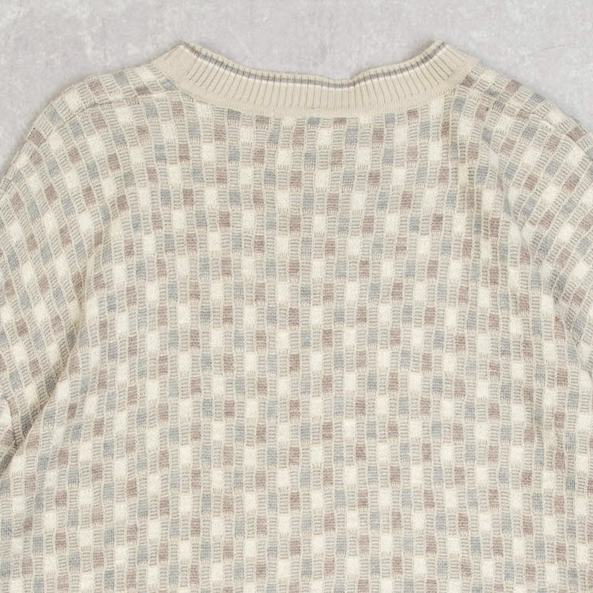 MEN'S VINTAGE 1990S STRUCTURED PATTERNED KNITTED JUMPER - LARGE