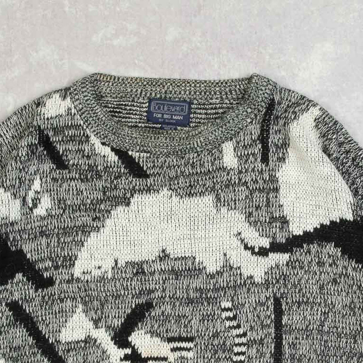 MEN'S VINTAGE 1990S PATTERNED KNITTED JUMPER - XX-LARGE