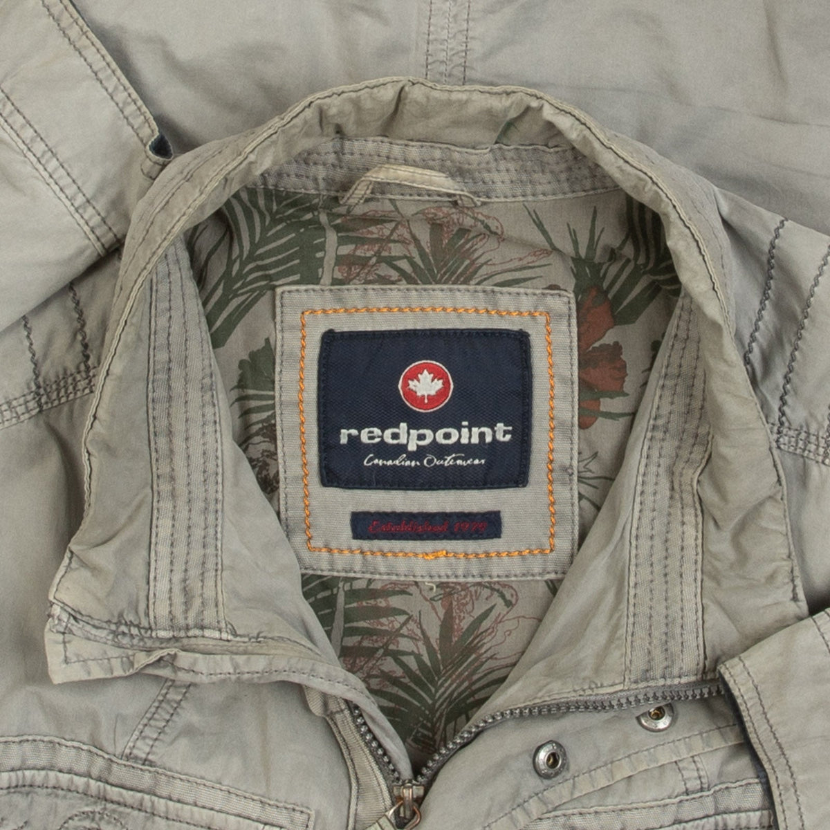MEN'S VINTAGE 2000S UTILITY MILITARY JACKET - LARGE