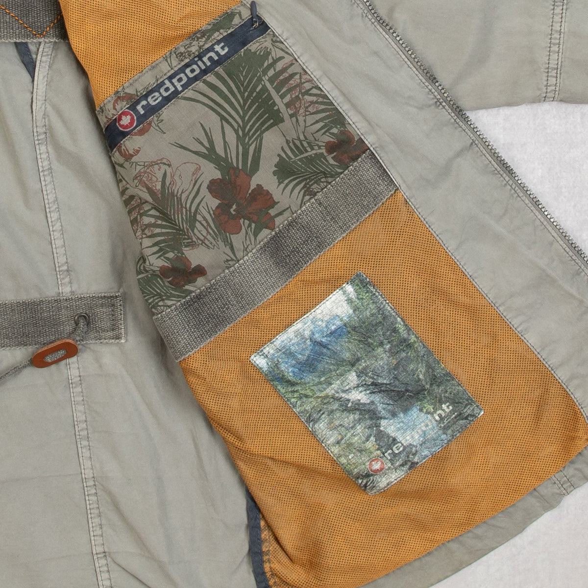 MEN'S VINTAGE 2000S UTILITY MILITARY JACKET - LARGE
